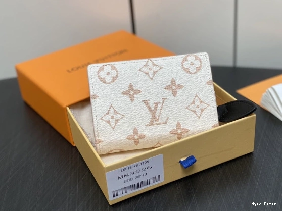 VUITTON WALLET-11*8.5*3.5cm milky LOUIS way 0823